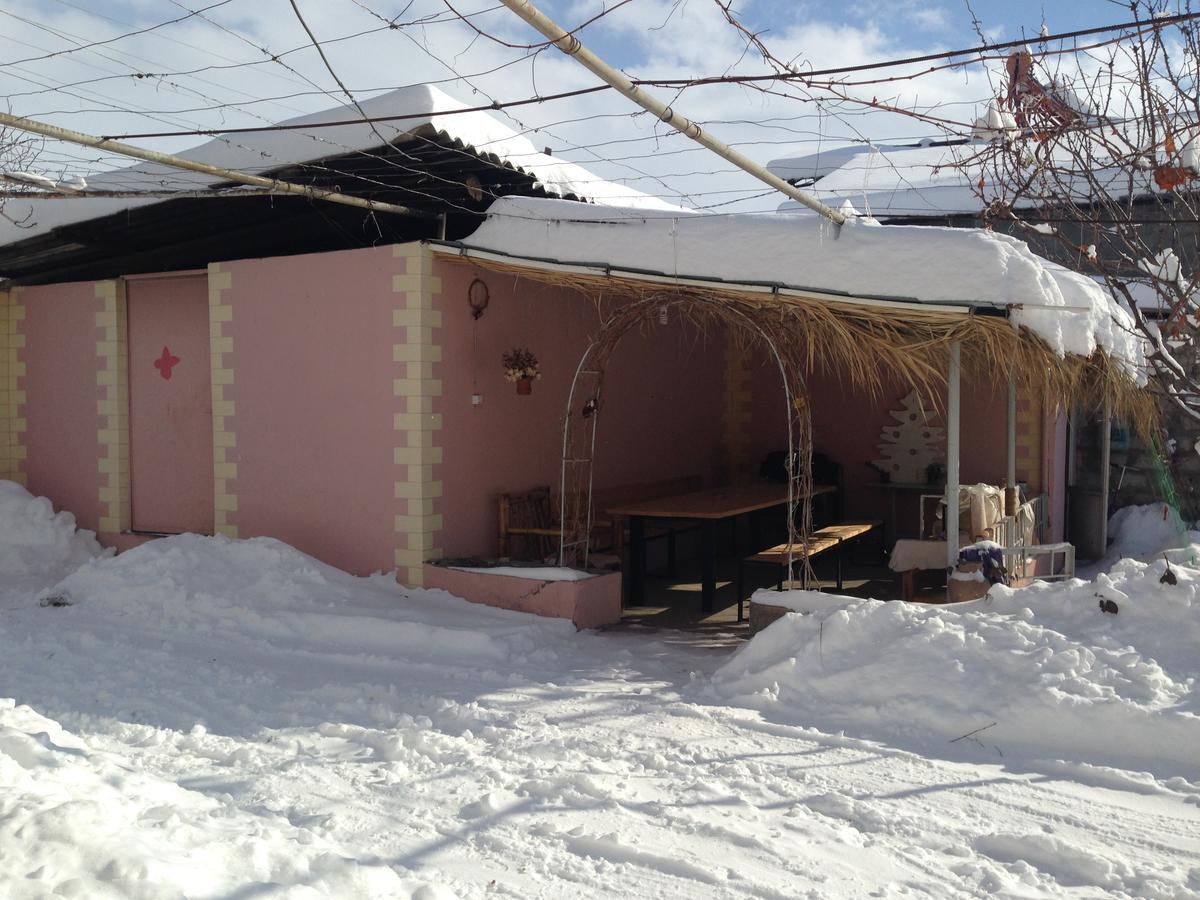 Ashot & Gohar B&B Chʼiva Buitenkant foto