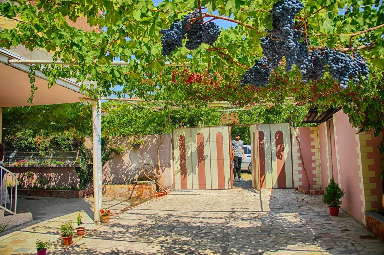 Ashot & Gohar B&B Chʼiva Buitenkant foto